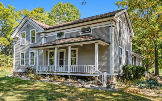 historic home on acreage in Kalamazoo