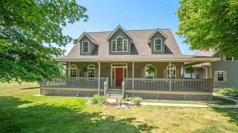 country home in South Haven