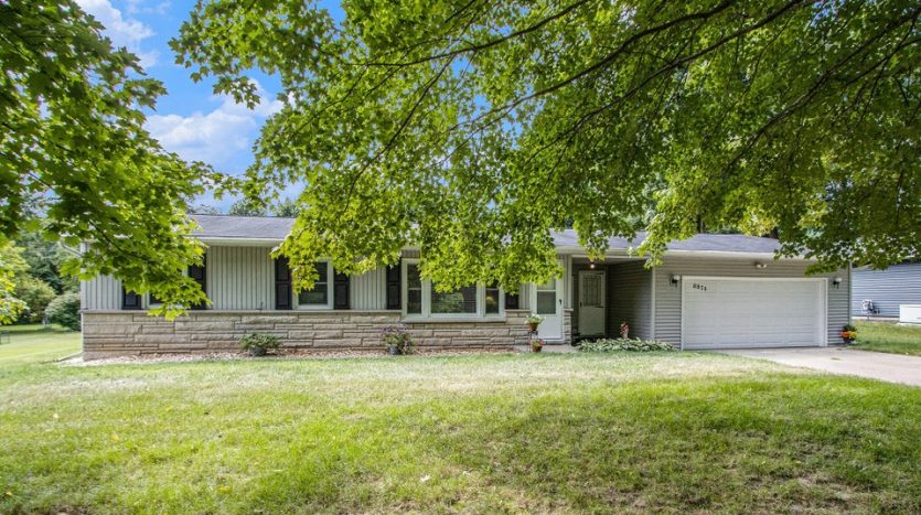 Callie Rainey Callander Galesburg Realtor