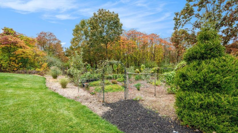 country home on 7 acres in West MI