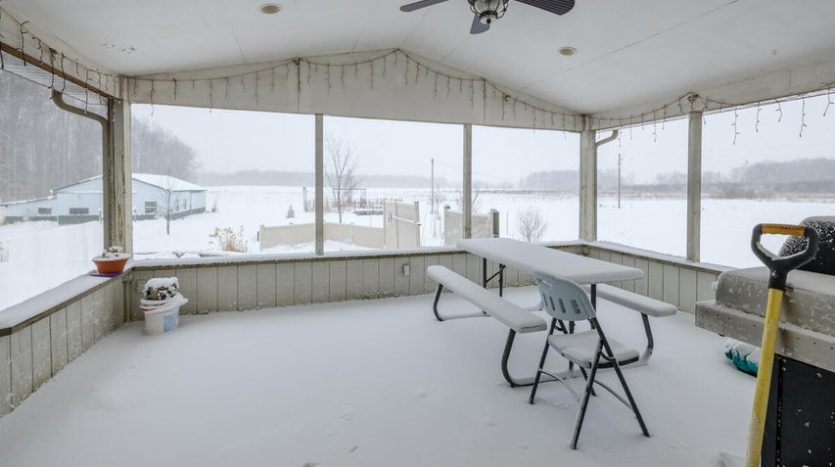 Michigan farmstead with horse barn