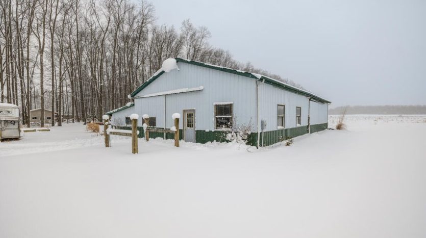 Michigan Country real estate on acreage