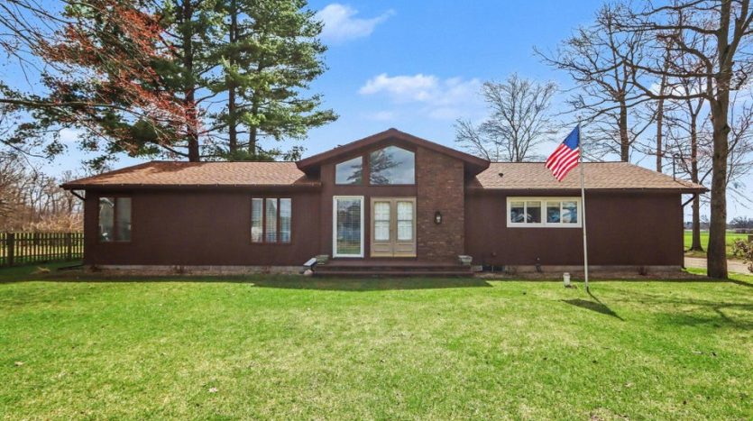 secluded home in the country Decatur