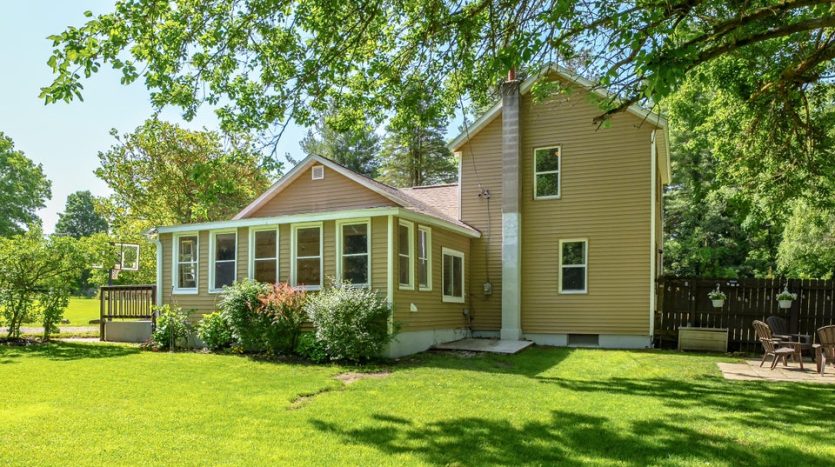 country homestead on 7 acres with 4 bedroom home